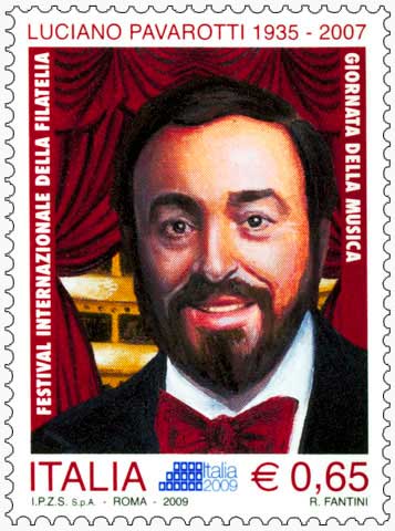 Luciano pavarotti: un francobollo nella giornata della musica
