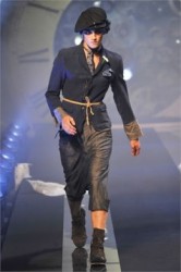 john galliano moda parigi 2011
