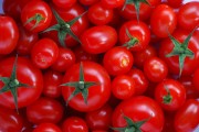 pomodoro utile per la salute della pelle