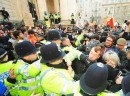 G20 Londra: Muore un Manifestante
