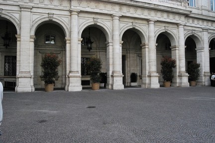 Palazzo Koch - giardino esterno