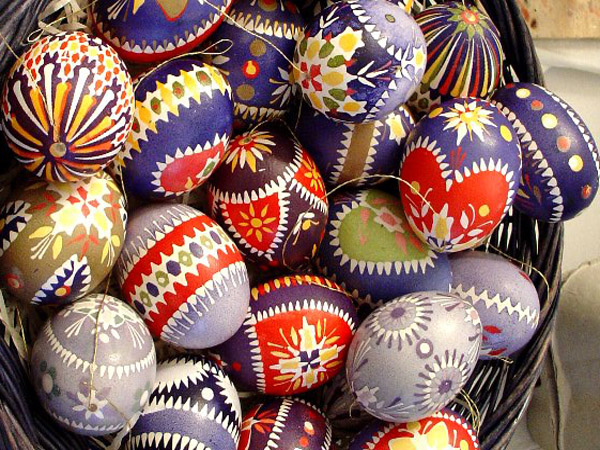 Immagini di uova decorate per la Pasqua