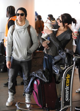 Ashley Greene e Joe Jonas a Los Angeles il 21 Novembre