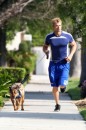 Kellan Lutz: jogging e lettura