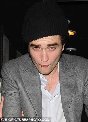 Robert Pattinson: party Remember Me