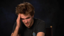 Robert Pattinson - Screencaps sesto video Ask Rob