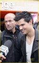 Taylor Lautner incontra i fans a Parigi