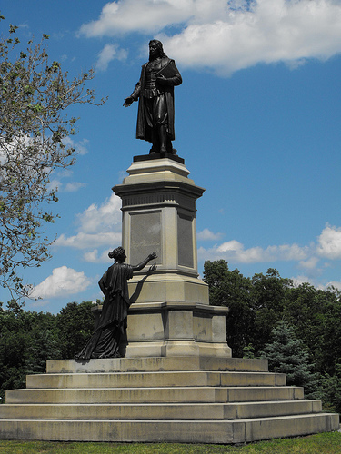 Monumento a Roger Williams e alla moglie  Mary Barnard