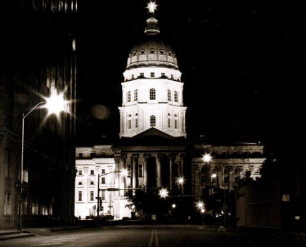 Lo State Capitol nella notte